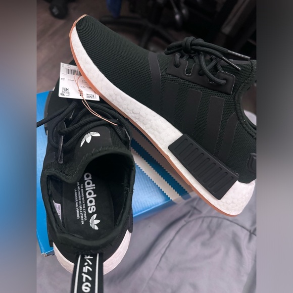 Adidas NMD-R1 NWT! NIB.   SIZE 7 men - Picture 8 of 12